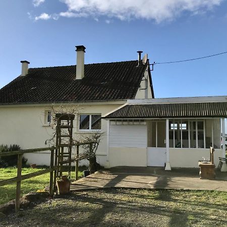 Gite Cottage Chaleureux En Pleine Campagne Vue Sur Les Monts Et Forets Et Le Chateau De Carrouges Buitenkant foto